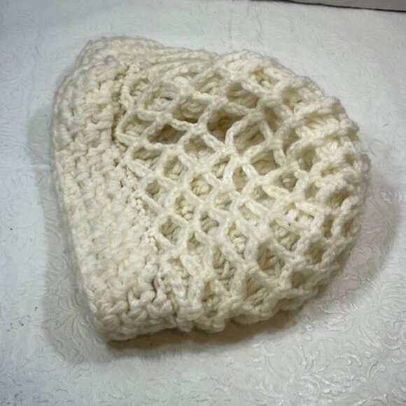 VTG Hand Crocheted White Head Wrap Hat Made in Japan - Picture 7 of 13